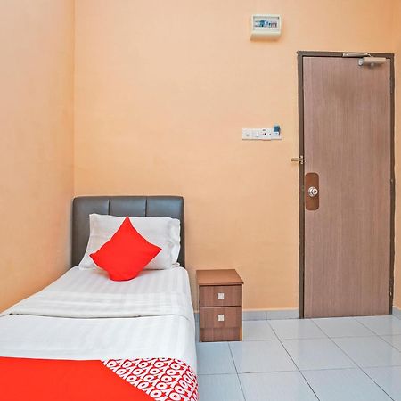 לומוט Sz Hotel מראה חיצוני תמונה