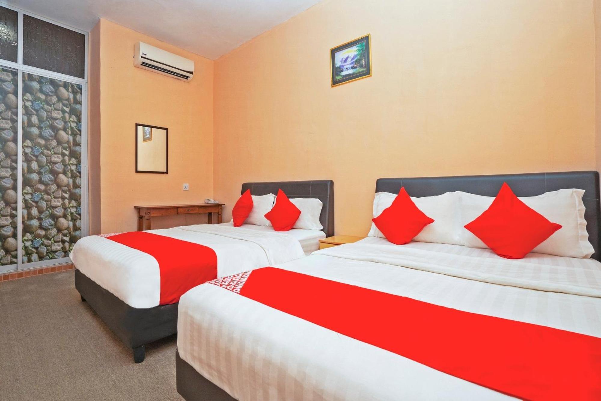 לומוט Sz Hotel מראה חיצוני תמונה