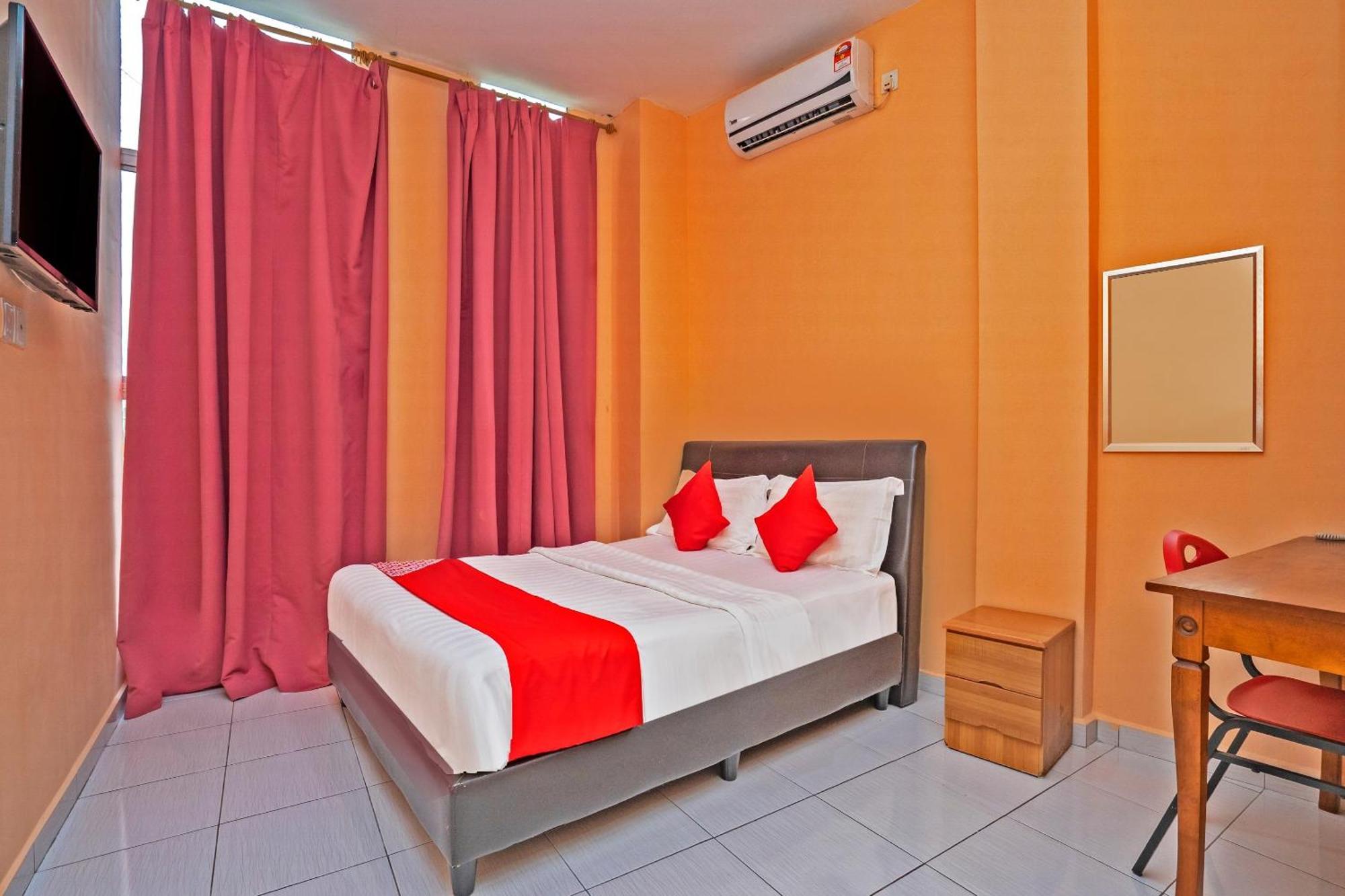 לומוט Sz Hotel מראה חיצוני תמונה