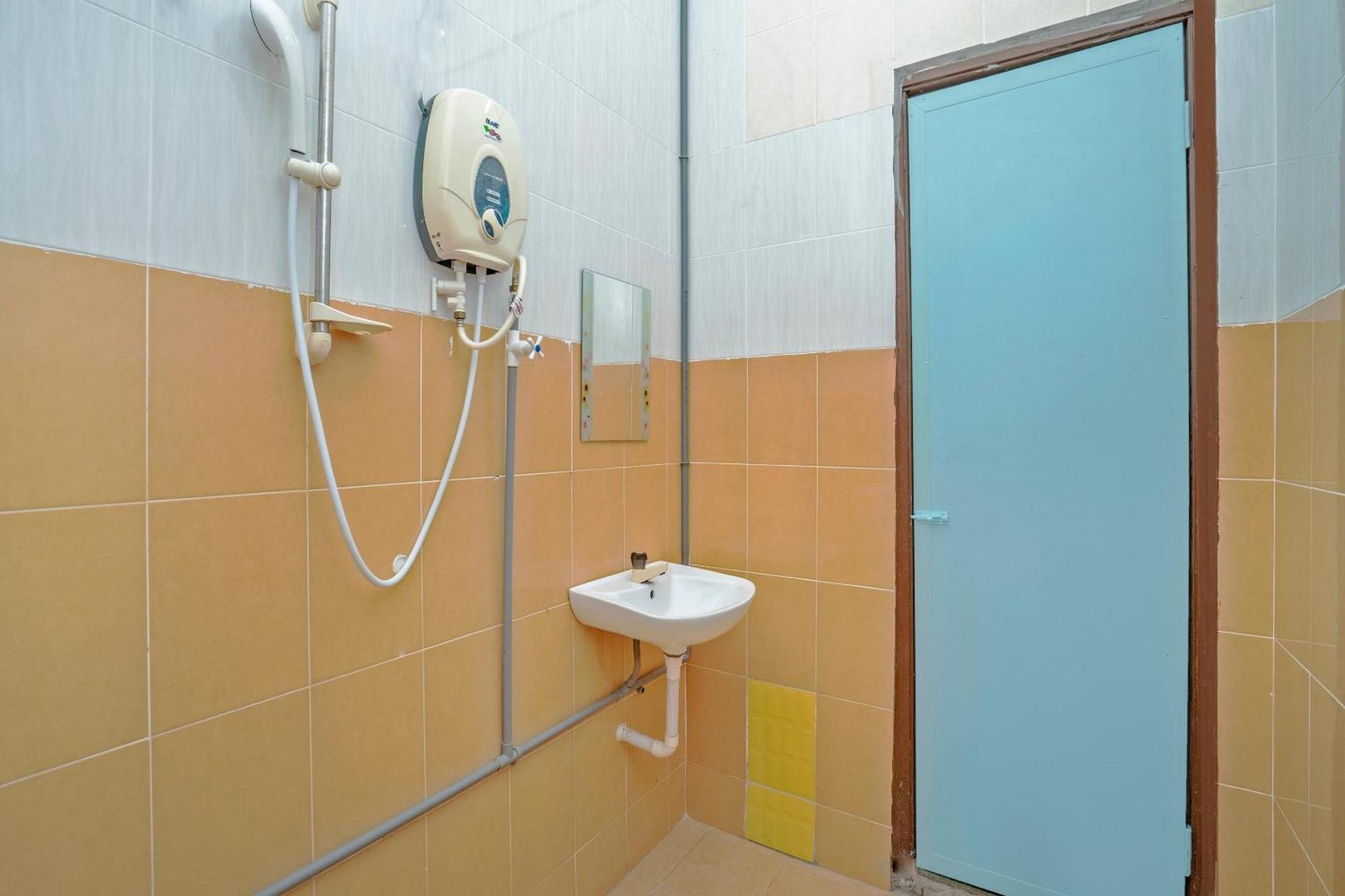 לומוט Sz Hotel מראה חיצוני תמונה
