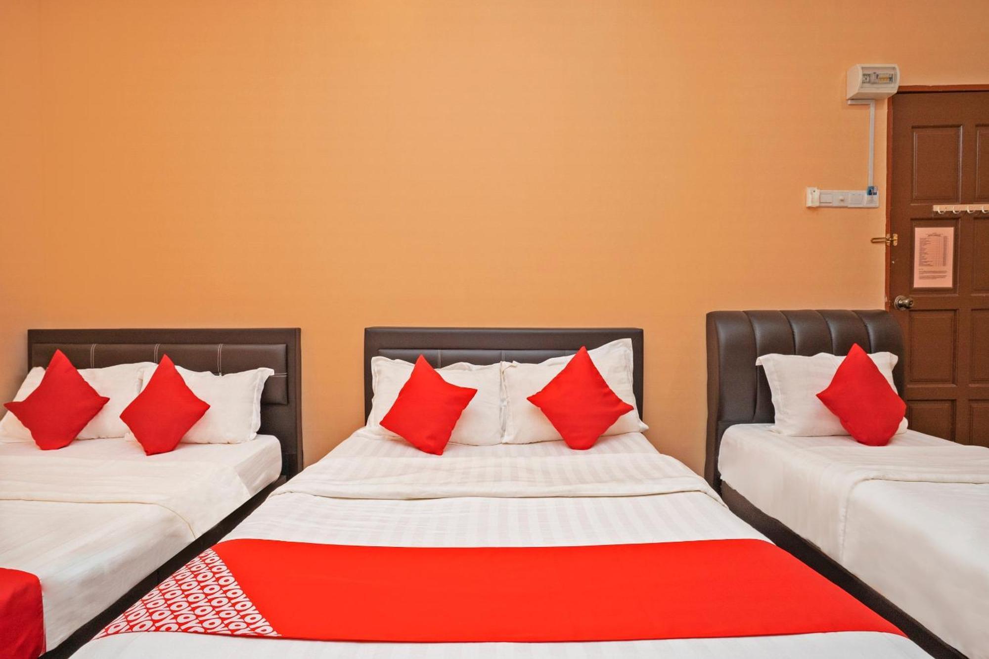 לומוט Sz Hotel מראה חיצוני תמונה