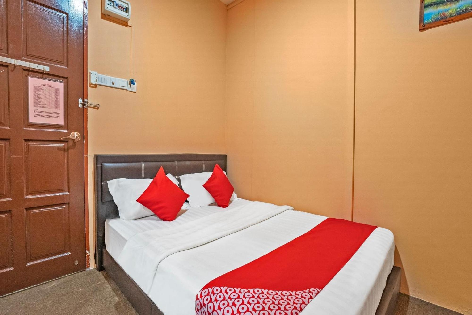 לומוט Sz Hotel מראה חיצוני תמונה